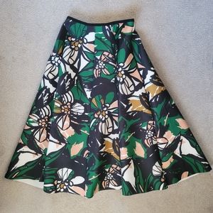 H&M Green Black White Nude Floral High Waisted Pleated Skirt